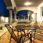 Vila24 בית הארחה לביצה