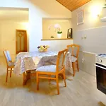 בית הארחה Vila24 *