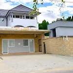 בית הארחה Vila24 לביצה