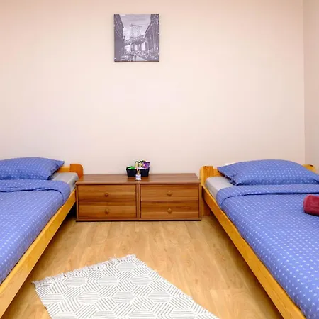Pensjonat Vila24 *
