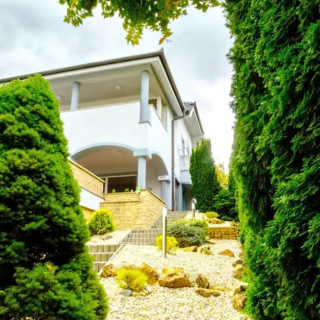 Vila24 Guest house *